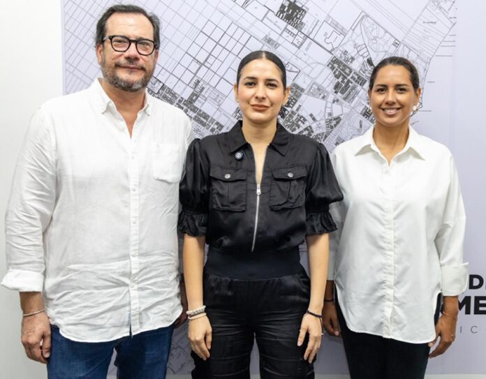 Estefanía Mercado anuncia línea confidencial para denunciar corrupción en el gobierno de Playa del Carmen.