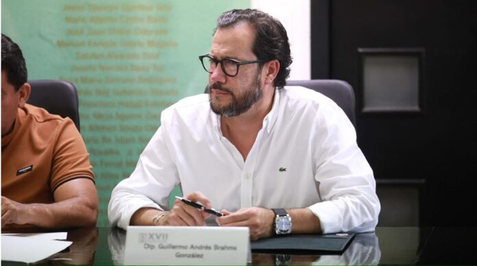 Guillermo Brahms, nuevo Tesorero Municipal del Ayuntamiento de Playa del Carmen.