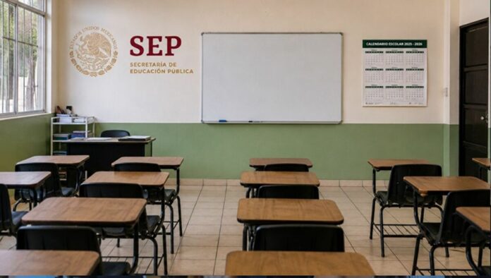 Salón de clases vacío en Ciudad de México tras suspensión escolar por inauguración del Mundial 2026