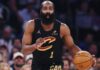 Arrestan a James Harden por portar un arma visible en su vehículo James Harden durante un partido de la NBA antes de enfrentar un proceso judicial por portación ilegal de un arma en Texas.