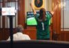 Sheinbaum celebra triunfo de México y respalda apertura económica de Cuba Claudia Sheinbaum celebra la victoria de la Selección Mexicana mientras observa el partido desde Palacio Nacional durante el Mundial 2026.