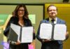Pemex y Petrobras sellan alianza para explorar petróleo en el Golfo de México Directivos de Petrobras y Pemex muestran el acuerdo de cooperación firmado para impulsar proyectos petroleros en aguas profundas del Golfo de México.