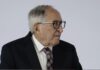 México activa plan sanitario contra el “mal de Moctezuma” rumbo al Mundial 2026 David Kershenobich presenta la estrategia sanitaria rumbo al Mundial 2026 junto a las botargas “Mooc” y “Tojol” durante conferencia oficial.