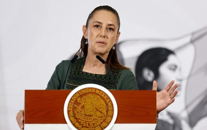 Claudia Sheinbaum durante su conferencia matutina donde explicó la reprogramación de su visita a Zacatecas por protestas de la CNTE.