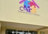 Separan a tres trabajadores del CAT de Cancún tras fuga de dos adolescentes y denuncias de malos tratos Fachada de la Casa de Asistencia Temporal del Sistema DIF Benito Juárez en Cancún.