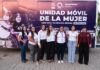 Mara Lezama lanza unidad móvil para llevar atención integral a mujeres en todo Quintana Roo Mara Lezama junto al personal de la Secretaría de las Mujeres frente a la Unidad Móvil para las Mujeres durante su presentación en Quintana Roo.