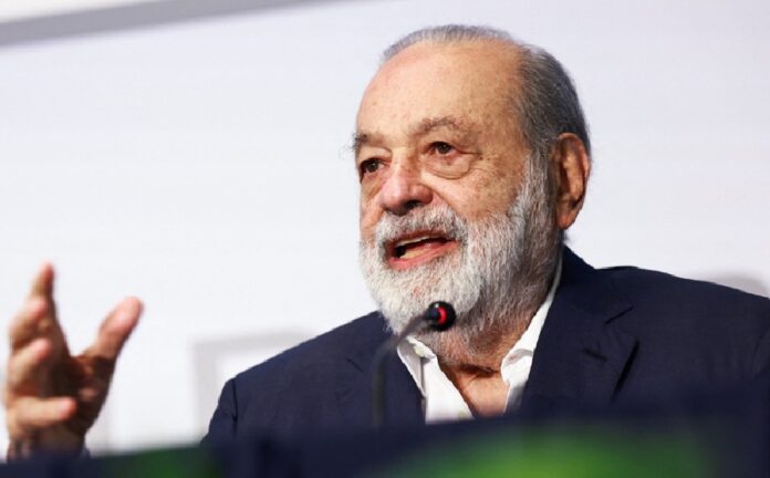 Carlos Slim durante una intervención pública.