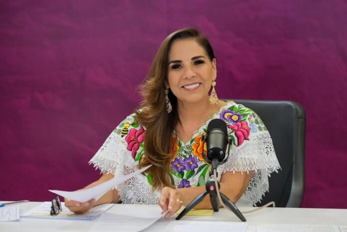 La gobernadora Mara Lezama durante un mensaje sobre el programa Tulum Renace y el acceso al Parque del Jaguar.