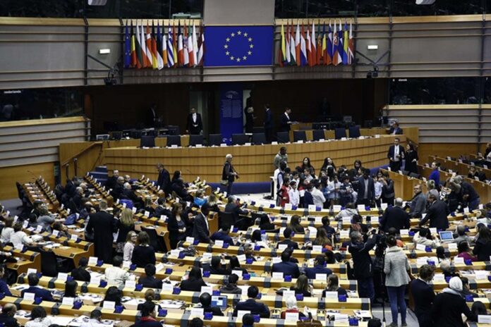 Sesión del Parlamento Europeo durante la votación del Acuerdo Global Modernizado entre México y la Unión Europea.
