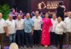 Estefanía Mercado reconoce a fundadores de Playa del Carmen y reivindica su legado en la historia del municipio Estefanía Mercado con asistentes durante un encuentro con fundadores de Playa del Carmen.