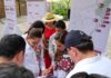 Sheinbaum supervisa en Quintana Roo situación de Tulum, estrategia contra el sargazo y Tren Maya de carga Claudia Sheinbaum y Mara Lezama revisan información durante un recorrido de trabajo por el Parque Nacional del Jaguar en Tulum.
