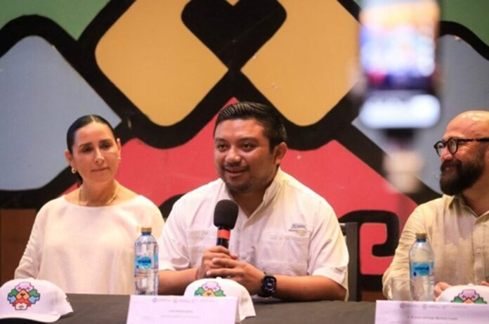 Presentación del festival Sabor a Playa 2026 con autoridades municipales y organizadores en Playa del Carmen.