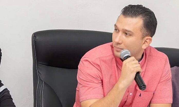 Vicente Francisco Aldape Moncada, tesorero del Ayuntamiento de Tulum, en imagen oficial
