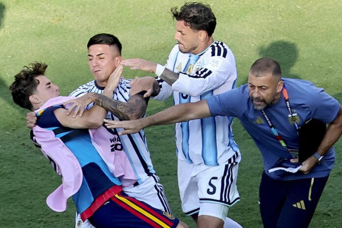 Pelear Argentina España Mundial