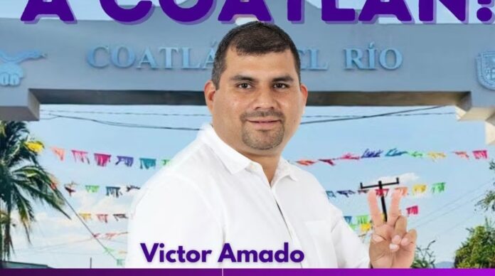 Víctor Manuel Amado de León, excandidato de Coatlán del Río.