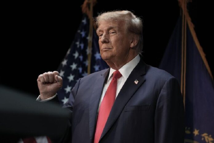 Donald Trump defiende aranceles