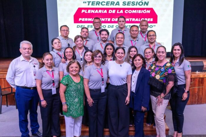 Estefanía Mercado contralores