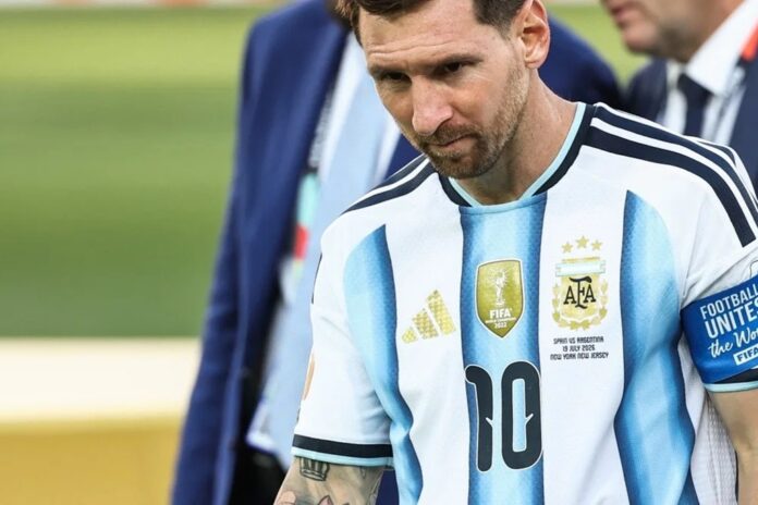 Messi y Vinčić en final