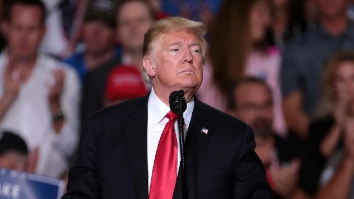 Donald Trump durante discurso