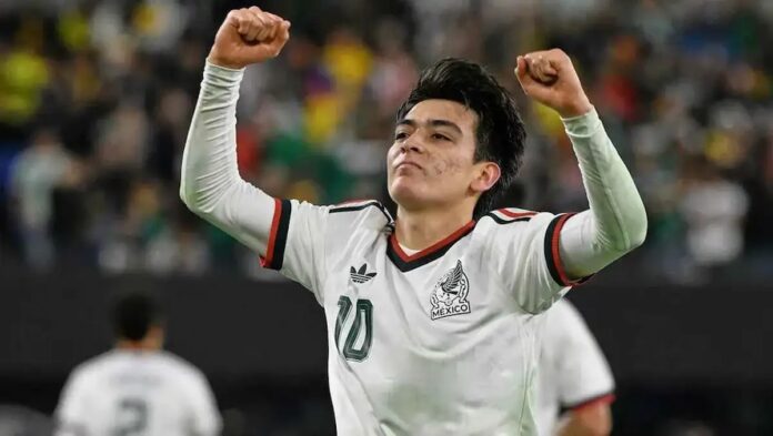 Gilberto Mora México