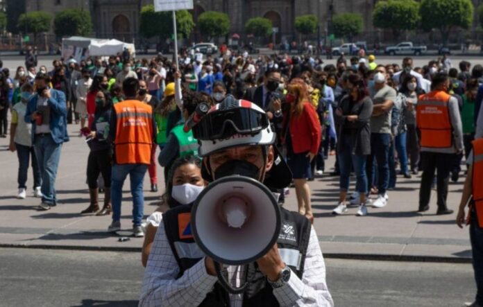 Simulacro sísmico en México