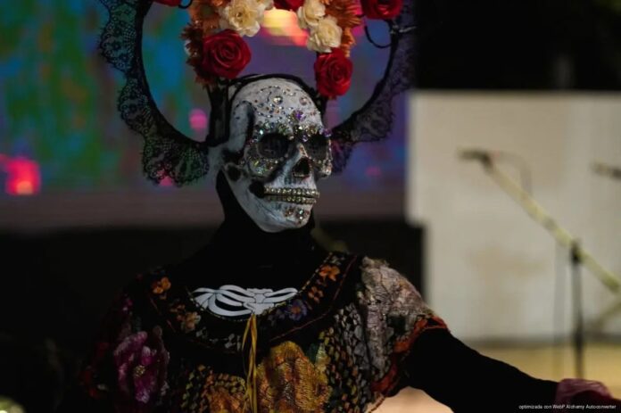 Estefanía Mercado Playa del Carmen Janal Pixán